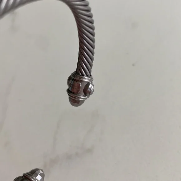 David yurman aluminum bracelet gray - Picture 2 of 6